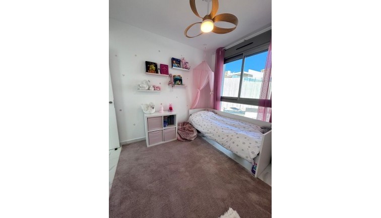 Resale - Chalet - Villamartín