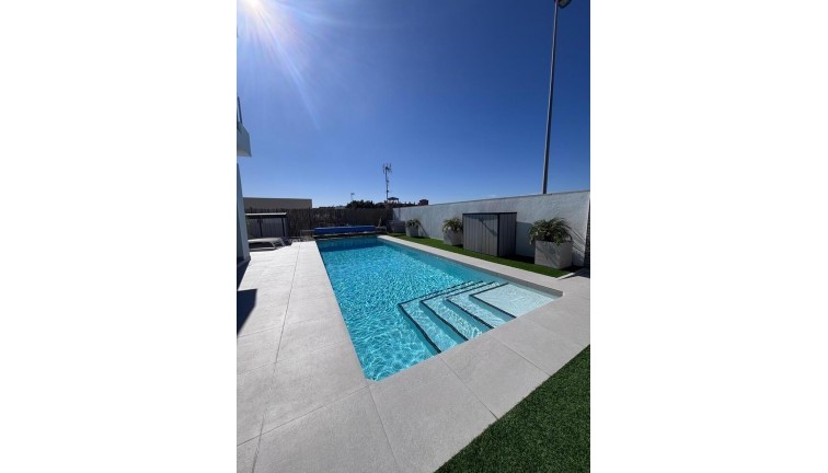 Resale - Chalet - Villamartín