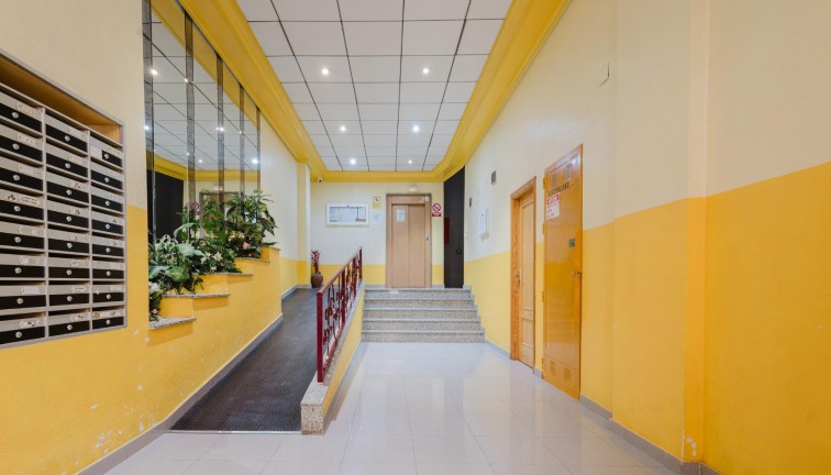 Resale - Apartment - Torrevieja