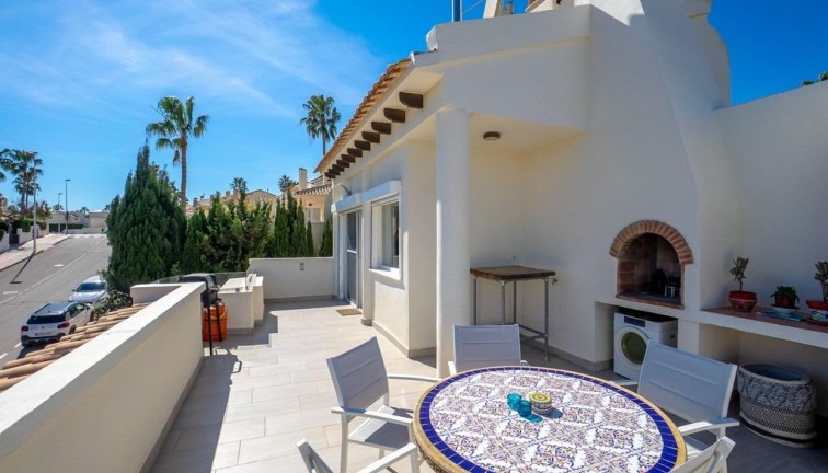 Resale - Chalet - Orihuela Costa - Las Ramblas