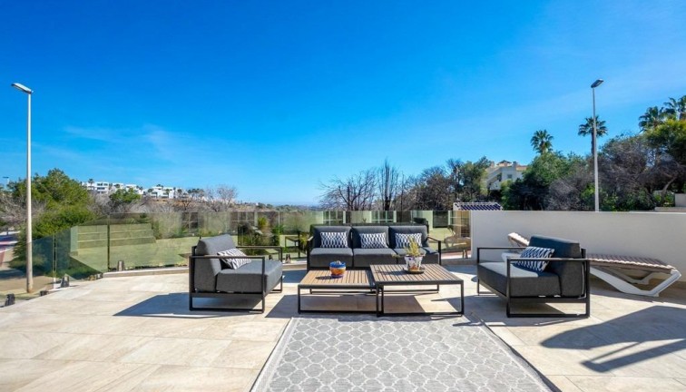 Resale - Chalet - Orihuela Costa - Las Ramblas