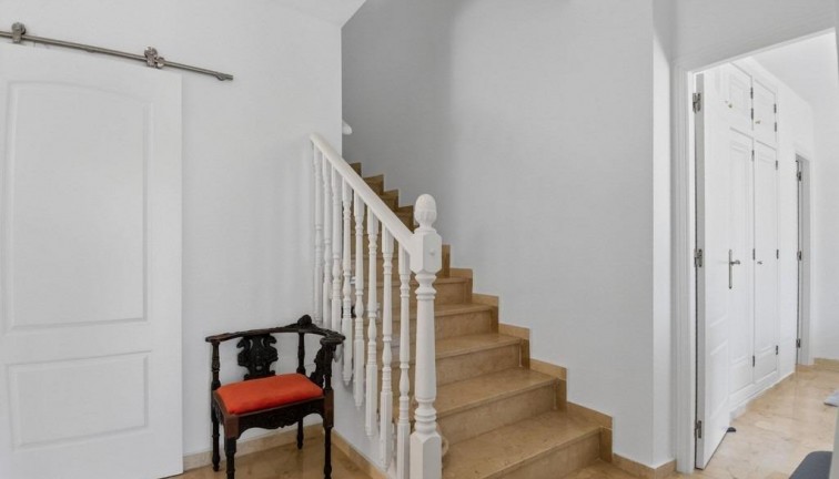 Resale - Chalet - Orihuela Costa - Las Ramblas