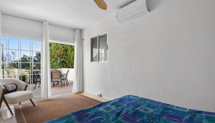 Resale - Chalet - Orihuela Costa - Las Ramblas