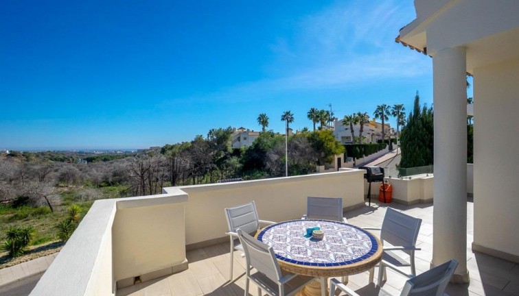 Resale - Chalet - Orihuela Costa - Las Ramblas