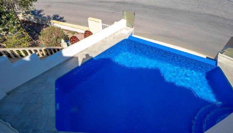 Resale - Chalet - Orihuela Costa - Las Ramblas