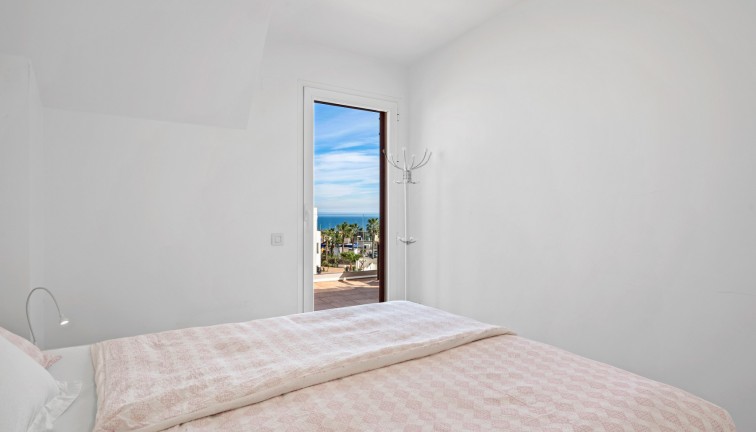 Reventa - Apartamento / piso - Orihuela Costa - Playa Flamenca