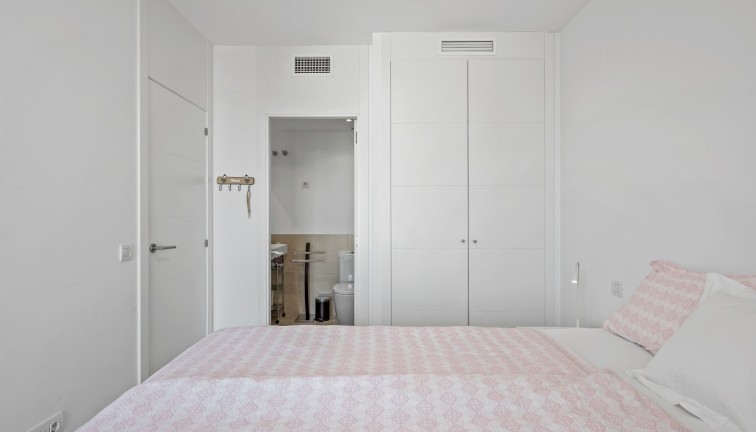 Reventa - Apartamento / piso - Orihuela Costa - Playa Flamenca