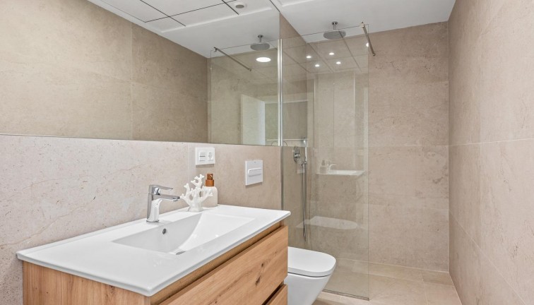 Uudistuotanto - Asunto - Los Alcazares - Serena Golf