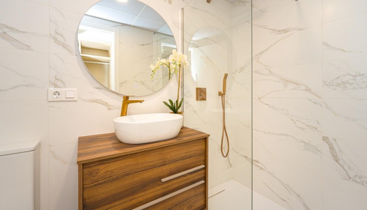 Uudistuotanto - Asunto - Ylimmän kerroksen asunto - Villajoyosa