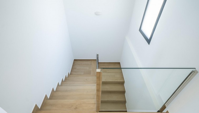 Uudistuotanto - Erillistalo - Algorfa - La Finca Golf