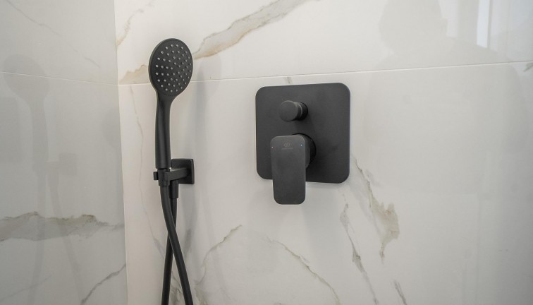 Uudistuotanto - Erillistalo - Algorfa - La Finca Golf