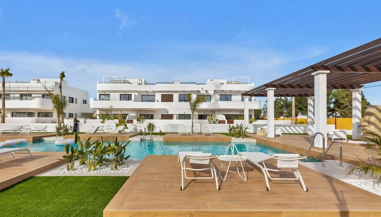 Obra nueva - Chalet - Los Alcazares