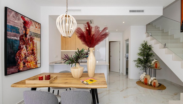 Uudistuotanto - Erillistalo - Polop - Polop Hills