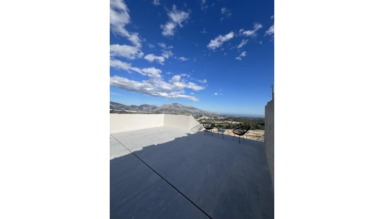 Obra nueva - Chalet - Polop