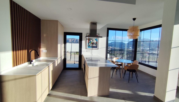 Obra nueva - Chalet - Polop