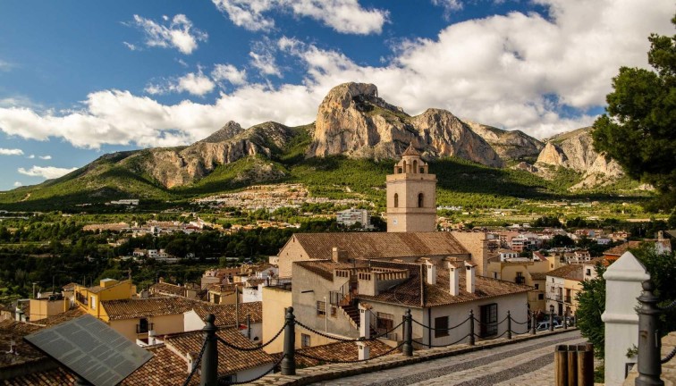 Obra nueva - Chalet - Polop