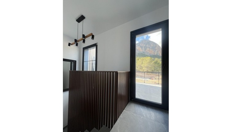 Obra nueva - Chalet - Polop