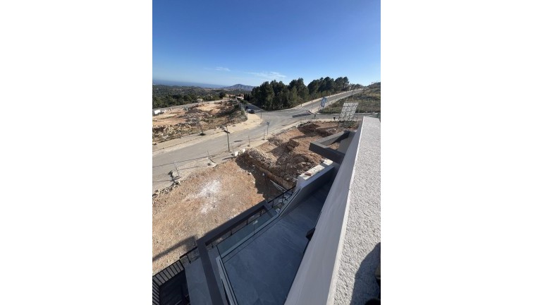 Obra nueva - Chalet - Polop