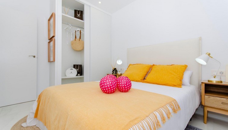 Uudistuotanto - Erillistalo - Orihuela - Vistabella Golf