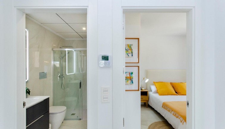 Uudistuotanto - Erillistalo - Orihuela - Vistabella Golf