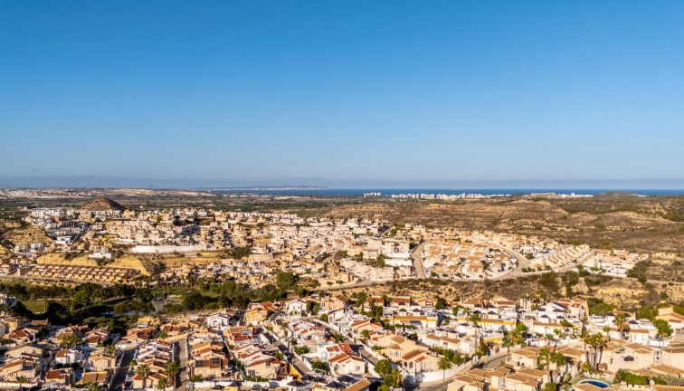 Uudistuotanto - Erillistalo - Rojales - Ciudad Quesada
