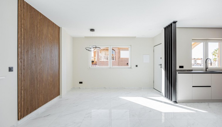 Uudistuotanto - Erillistalo - Rojales - Ciudad Quesada