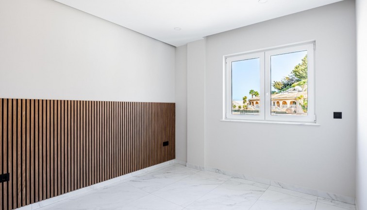 Uudistuotanto - Erillistalo - Rojales - Ciudad Quesada