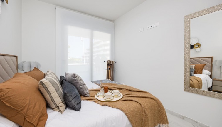 Obra nueva - Apartamento / piso - San Miguel de Salinas