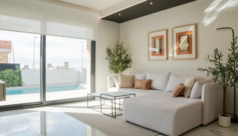 Uudistuotanto - Erillistalo - Ciudad quesada - Ciudad Quesada