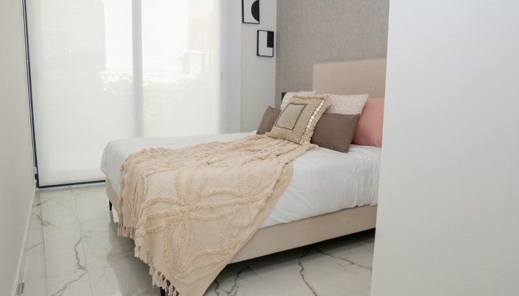 Uudistuotanto - Erillistalo - Ciudad quesada - Ciudad Quesada