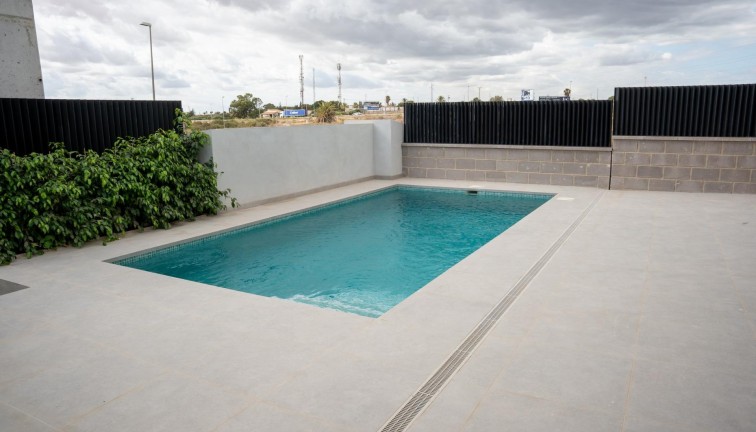 Uudistuotanto - Erillistalo - Ciudad quesada - Ciudad Quesada