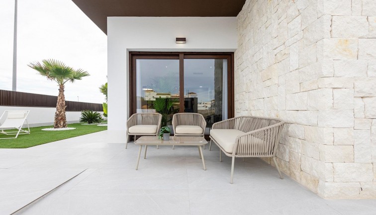 Uudistuotanto - Erillistalo - Orihuela - Vistabella Golf