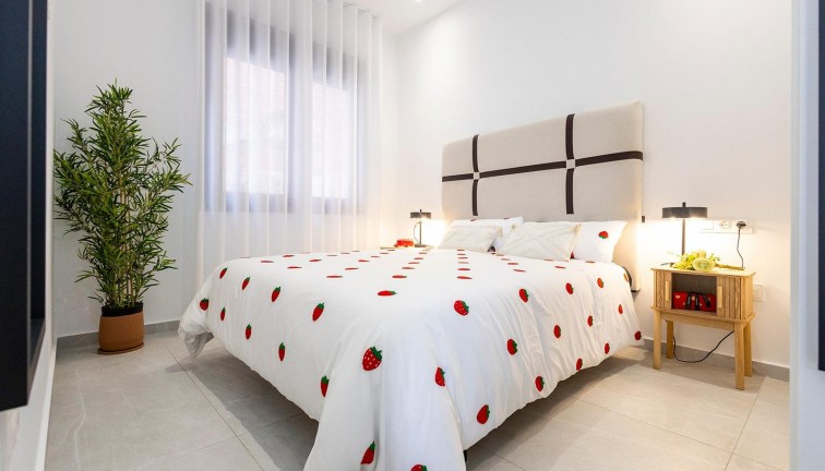 Uudistuotanto - Erillistalo - Orihuela - Vistabella Golf