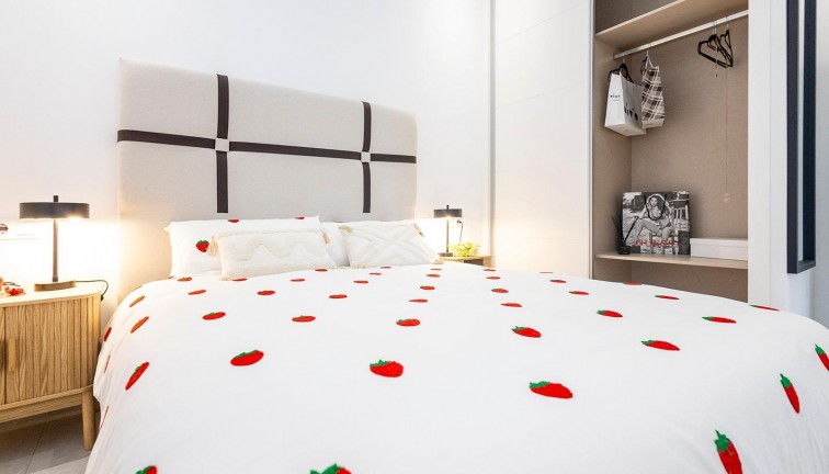 Uudistuotanto - Erillistalo - Orihuela - Vistabella Golf