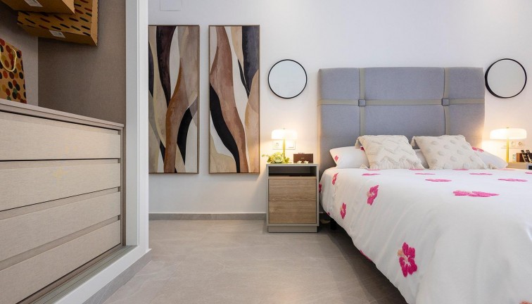 Uudistuotanto - Erillistalo - Orihuela - Vistabella Golf