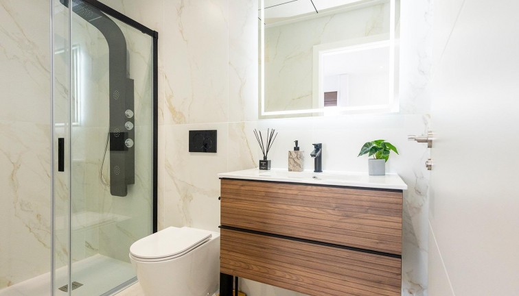 Uudistuotanto - Erillistalo - Orihuela - Vistabella Golf