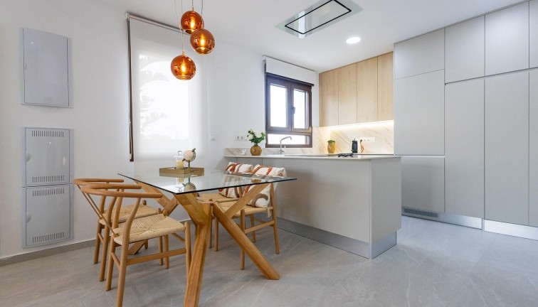 Uudistuotanto - Erillistalo - Orihuela - Vistabella Golf