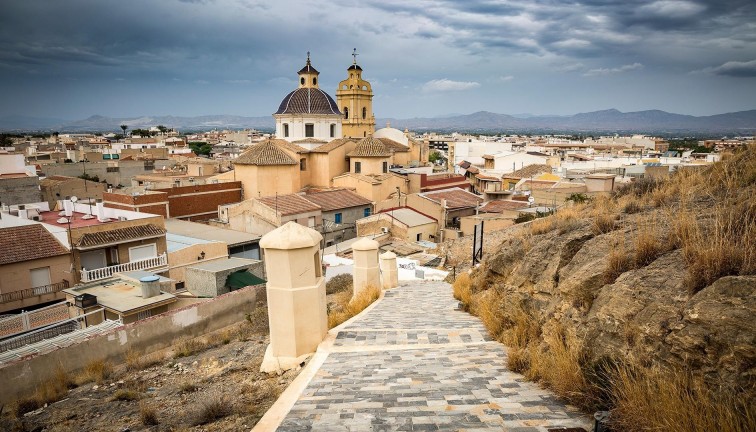Obra nueva - Casa adosada - Cox