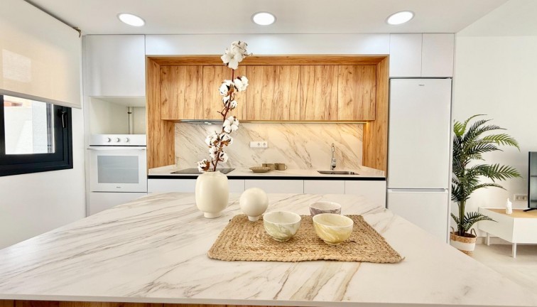 Obra nueva - Casa adosada - Cox