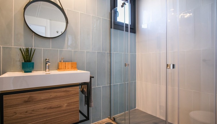 Obra nueva - Chalet - Polop