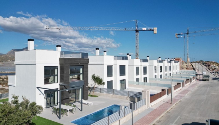 Uudistuotanto - Erillistalo - Mutxamel