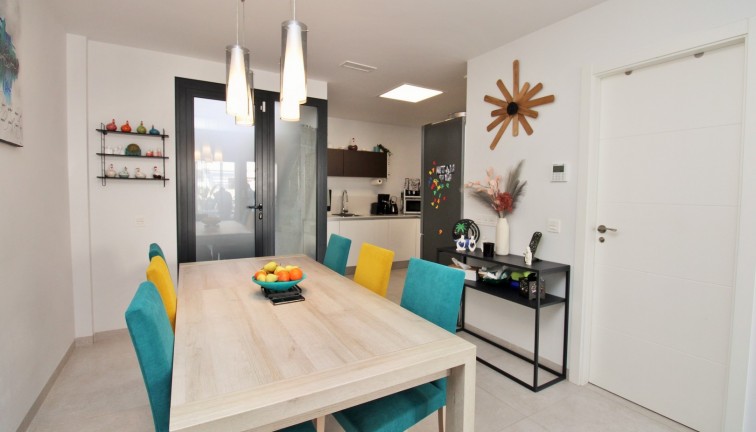 Reventa - Casa adosada - Villamartín