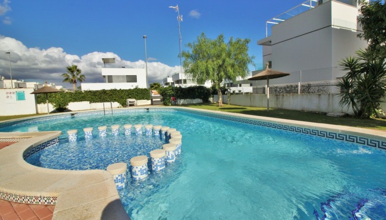 Reventa - Casa adosada - Villamartín