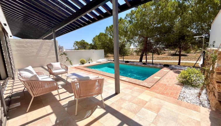 Uudistuotanto - Paritalo/Rivitalo - Sucina