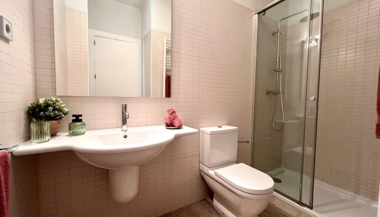 Uudistuotanto - Paritalo/Rivitalo - Sucina