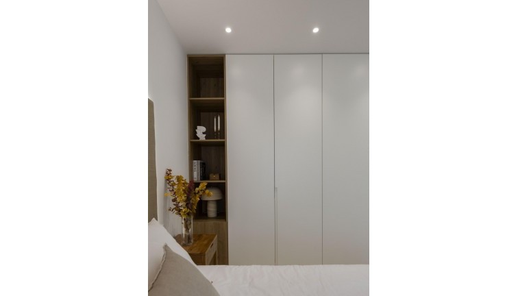 Uudistuotanto - Erillistalo - Banos y Mendigo - Altaona Golf