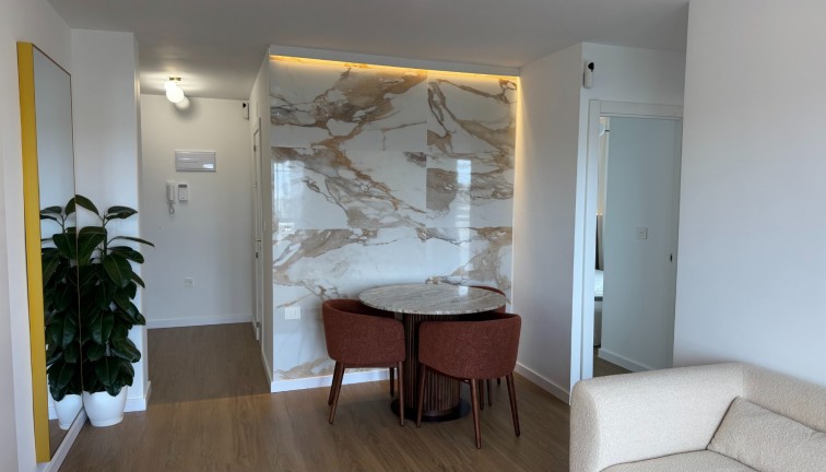 Resale - Apartment - Torrevieja - Punta Prima