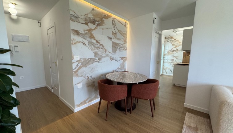 Resale - Apartment - Torrevieja - Punta Prima