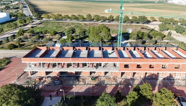 Obra nueva - Casa adosada - Pilar de la Horadada