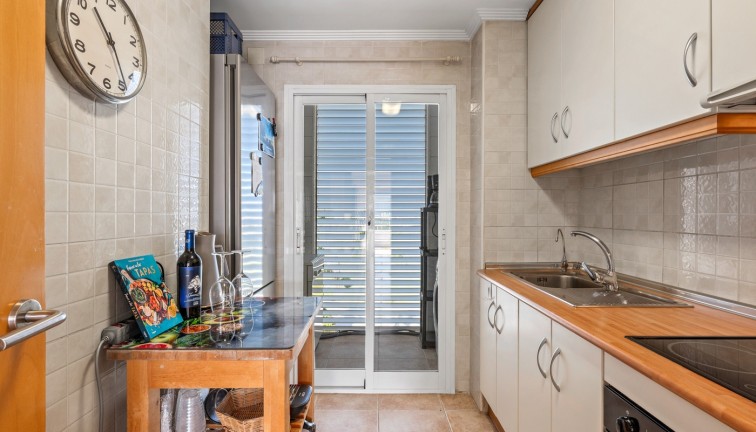 Jälleenmyynti - Asunto - Torrevieja - La veleta